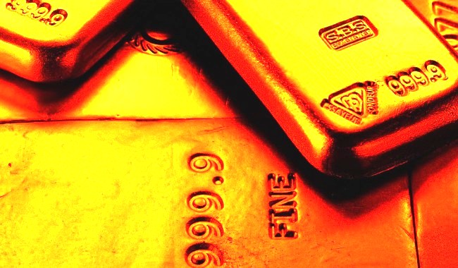 Cena zlata je pala jer rast na trzistima akcija smanjuje potraznju za sigurnim ulaganjem u vidu plemenitih metala